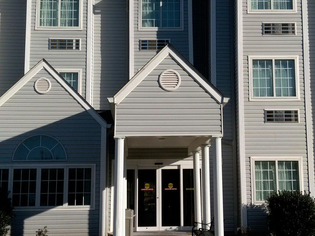 Microtel Inn & Suites by Wyndham Gulf Shores