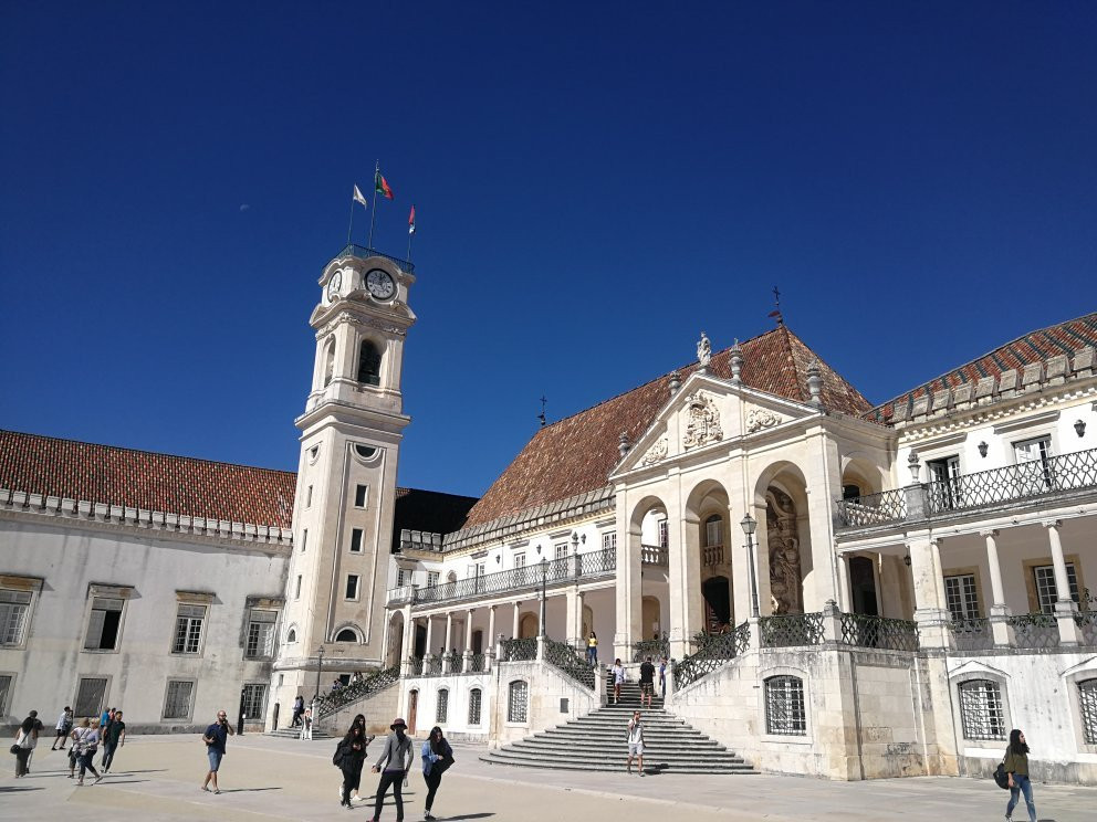Torre da Universidade de Coimbra景点图片