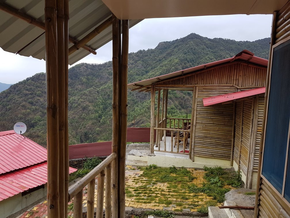 V Resorts Glamwoods Dhanulti