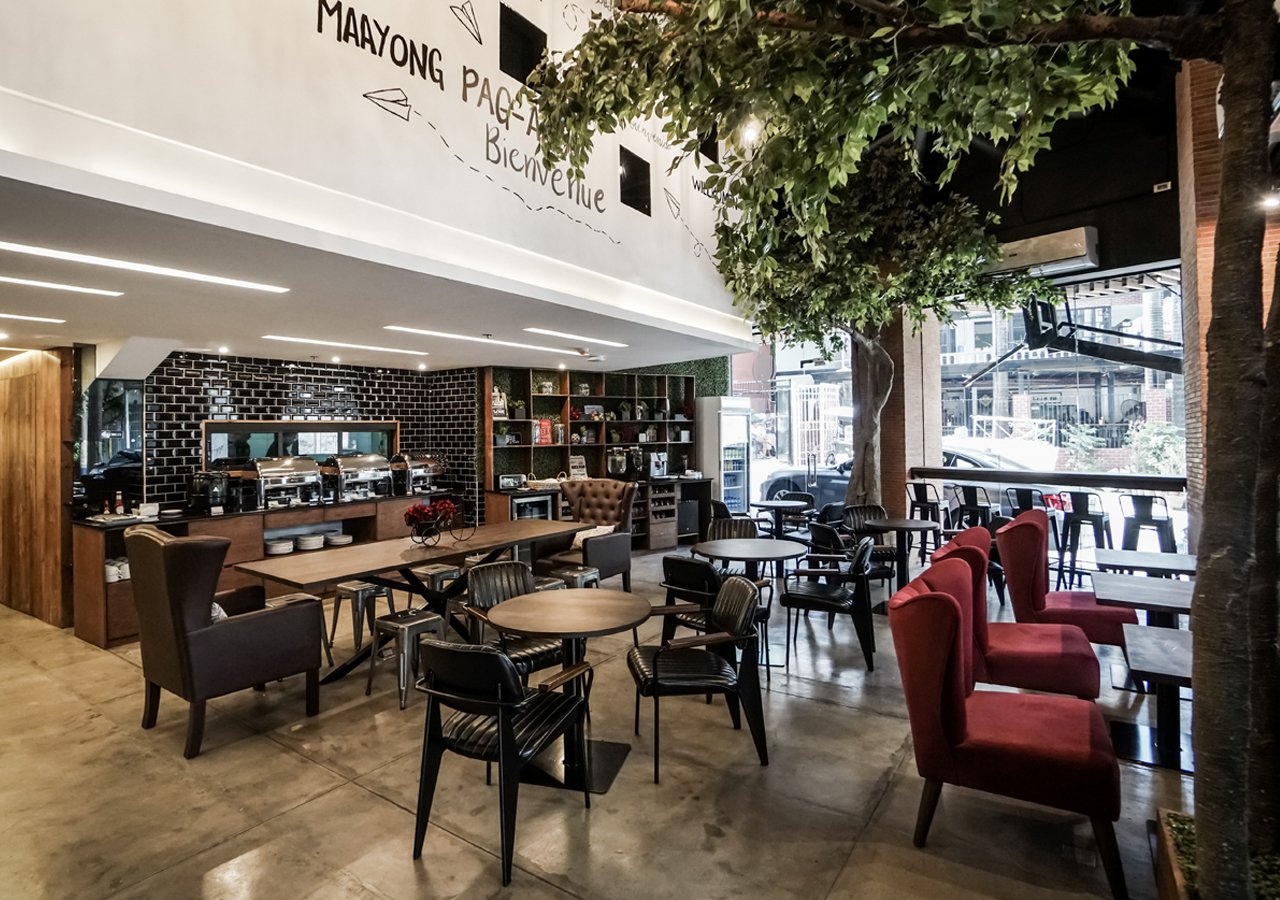 U Hotels Makati-官方