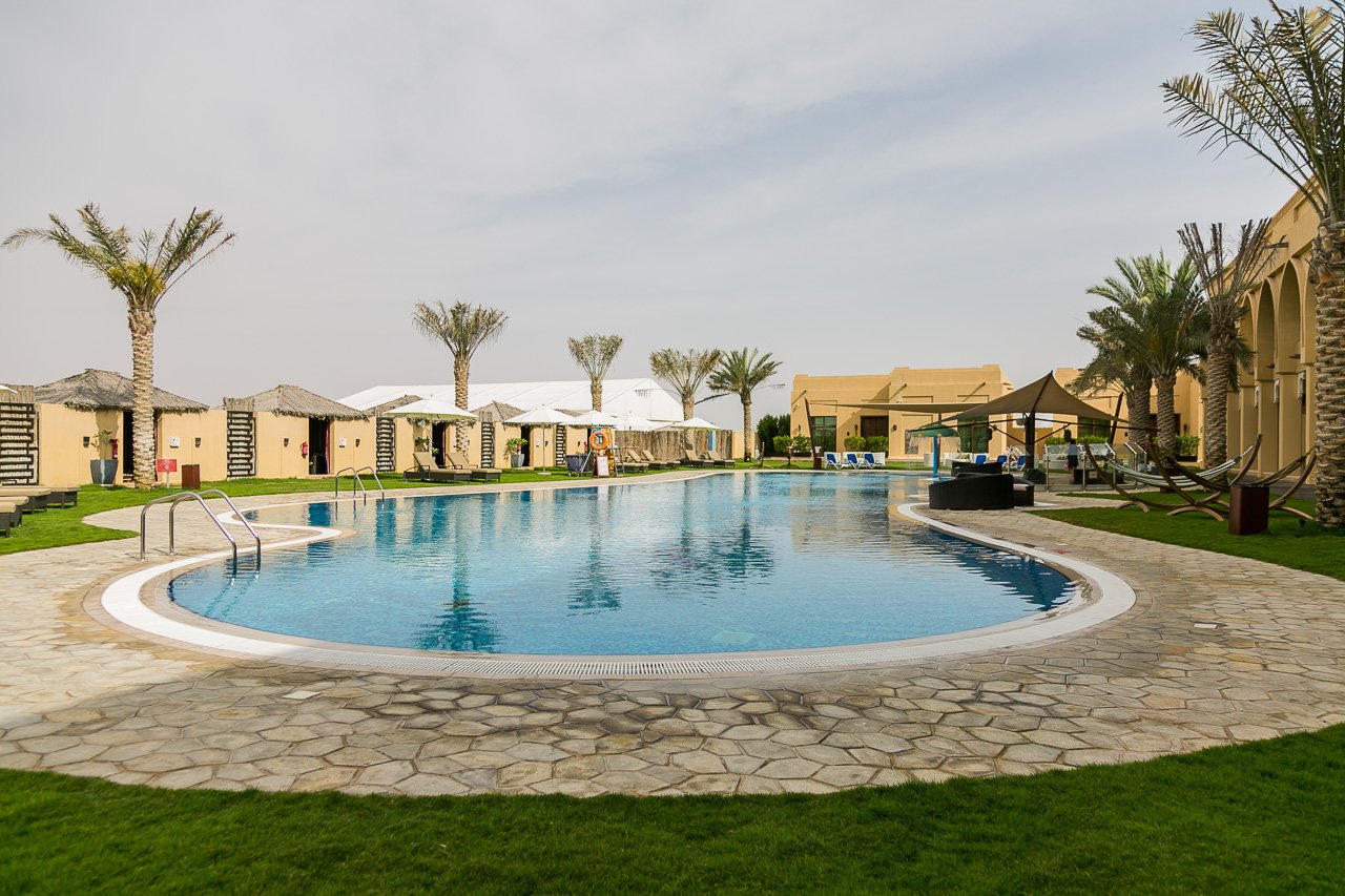 Western Hotel - Madinat Zayed-泳池