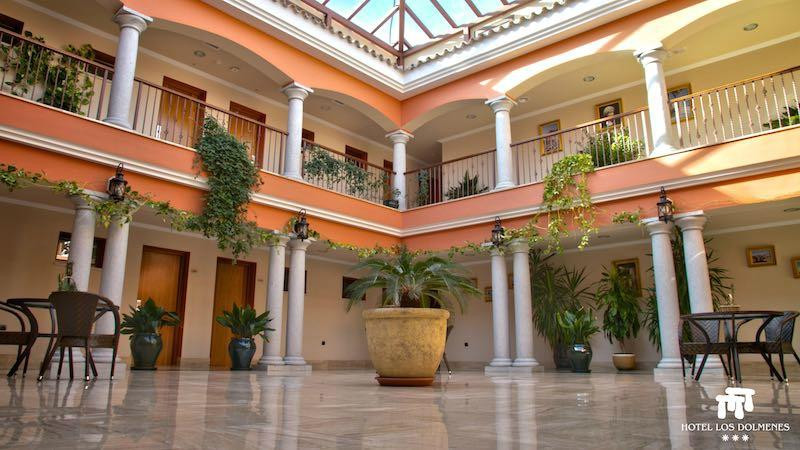 Hotel Los Dolmenes