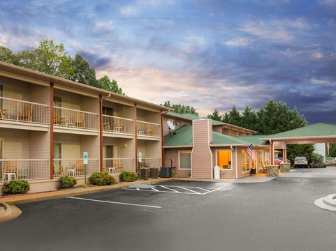 麦琪谷华美达酒店主图