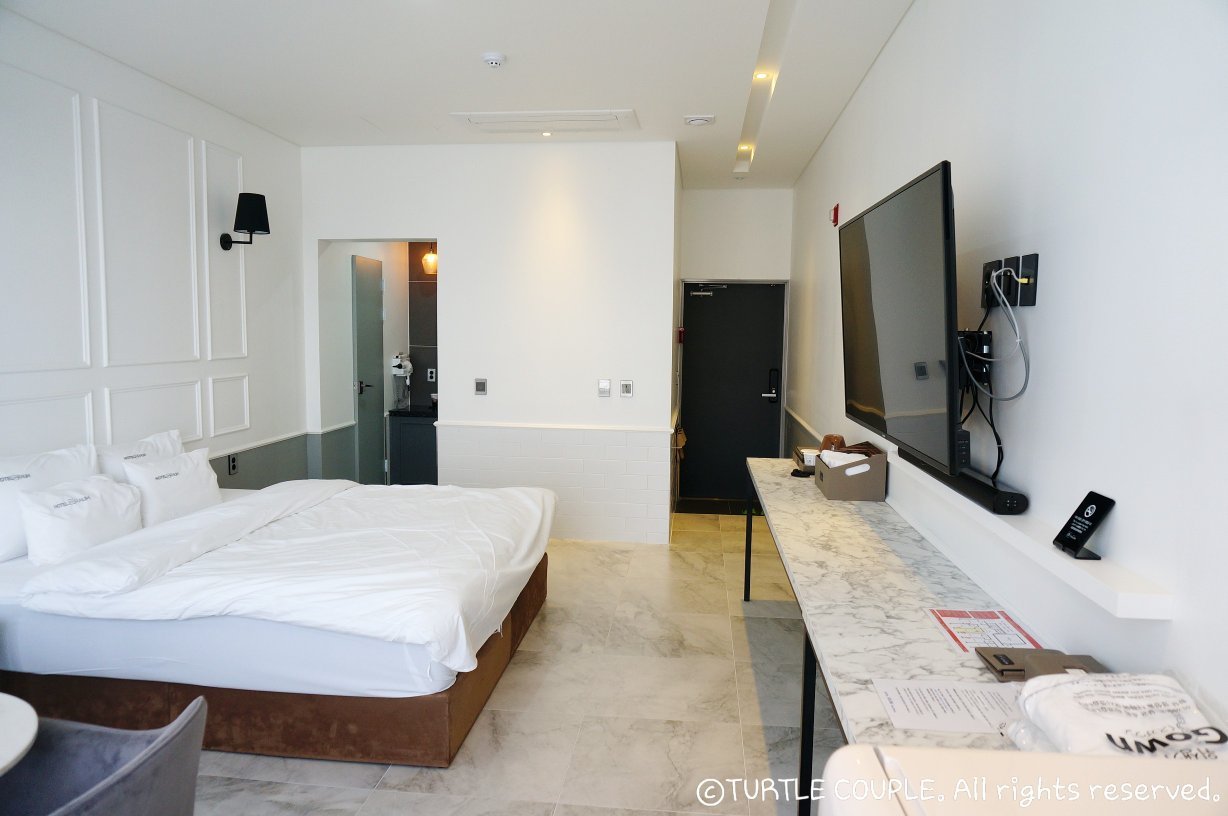 Hotel Raum-官方