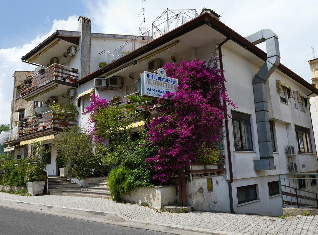 Hotel Il Grottone