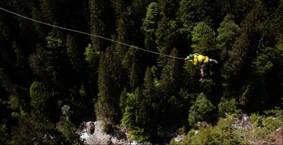 Saut Pendulaire / Swing Canyon