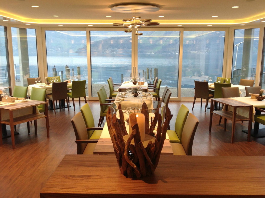 尼德瓦尔德内霍夫高级酒店