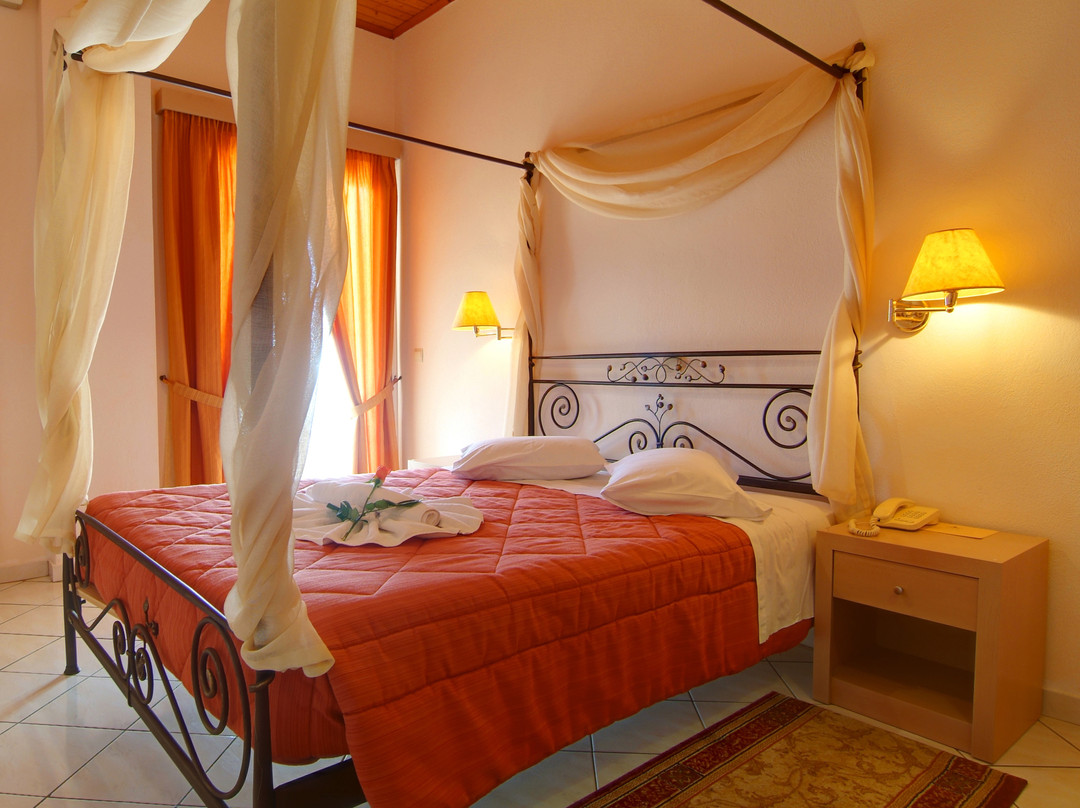 Desfina酒店住宿-卫城戴尔斐酒店