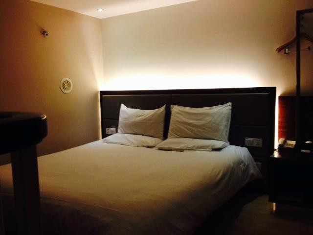 上海汉庭全季静安寺店主图