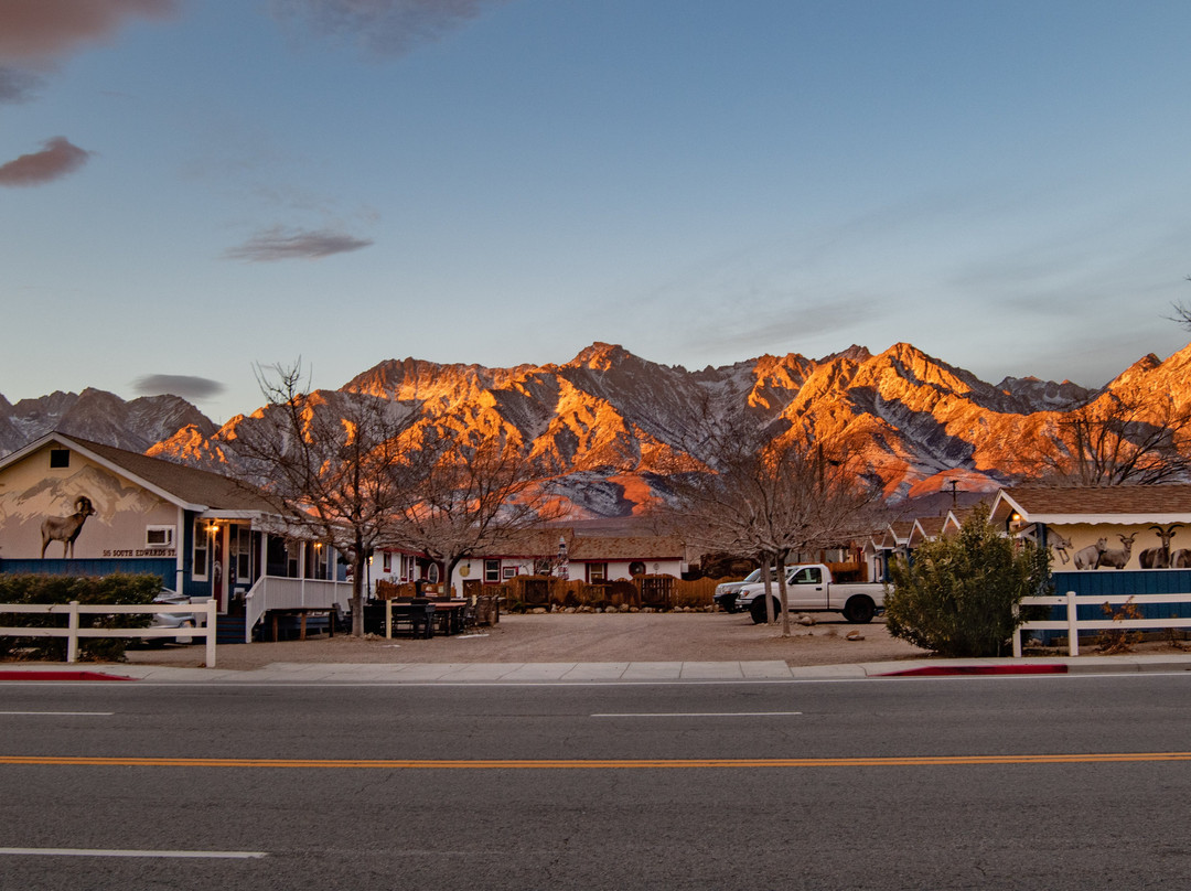 隆派恩酒店住宿-Mt. Williamson Motel and Base Camp