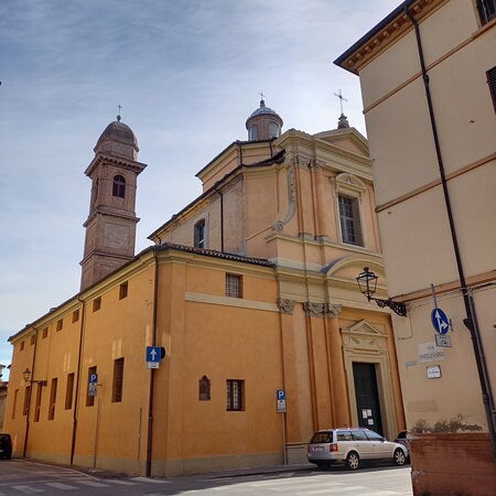 Chiesa di Santo Stefano delle Clarisse-伊莫拉必去景点