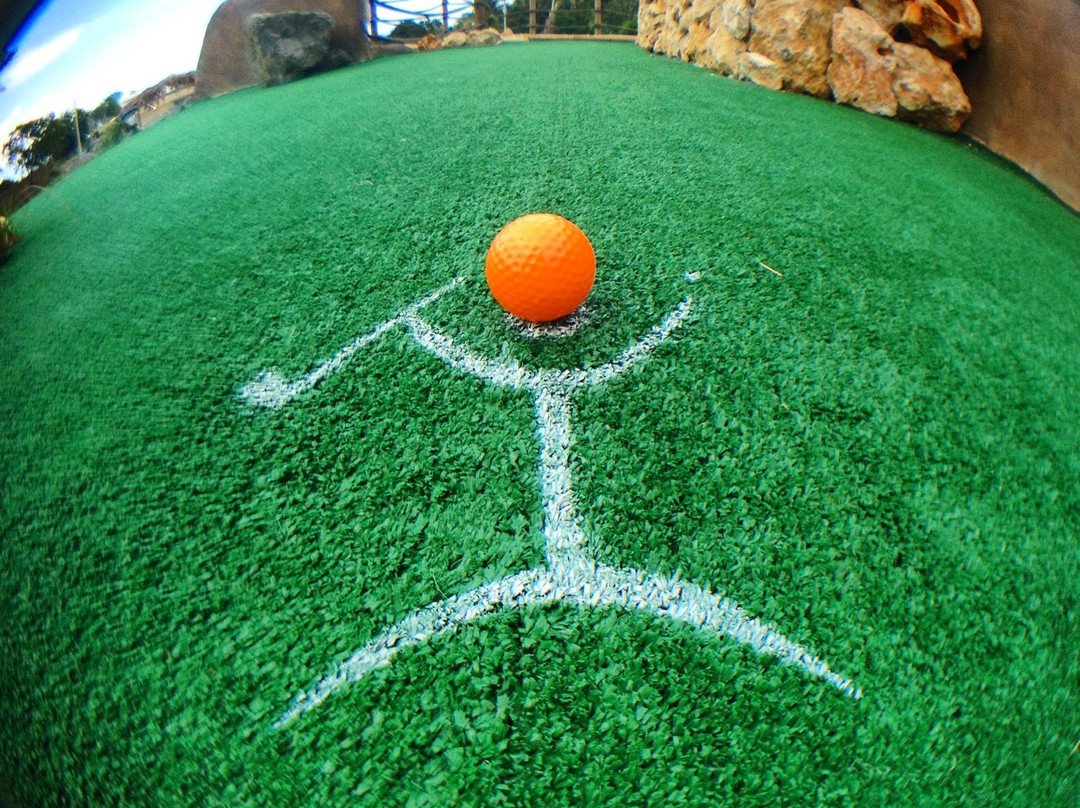 Camaceyes旅游景点-Taino Mini Golf