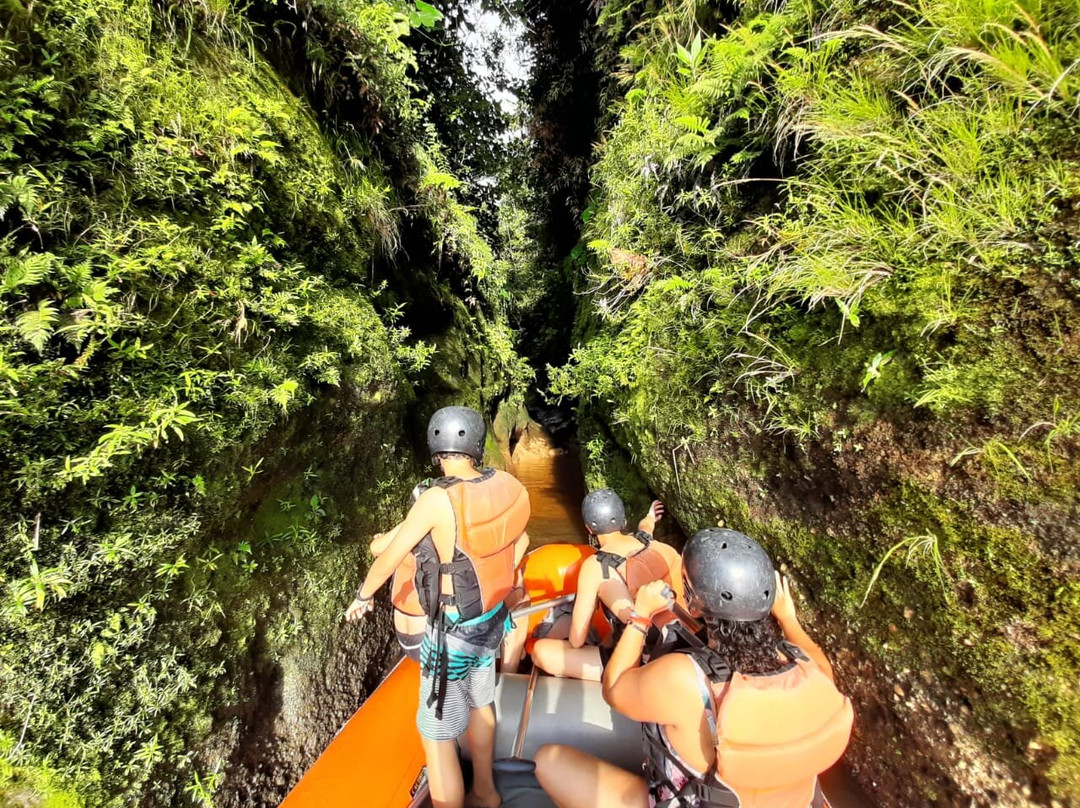 Caveman Adventures-Tena必去景点