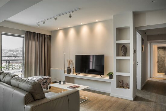 The Twelve Suites Collection主图