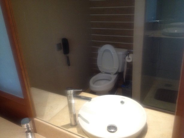 弥勒湖泉酒店-浴室