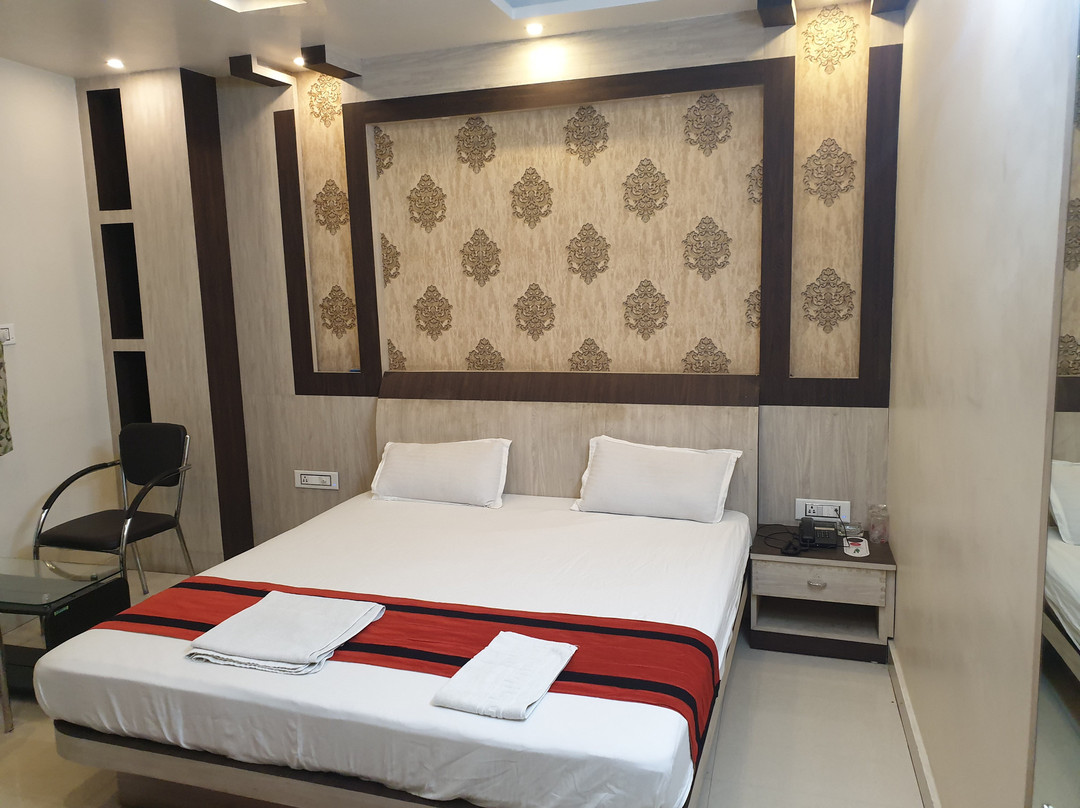 Hotel Anand International