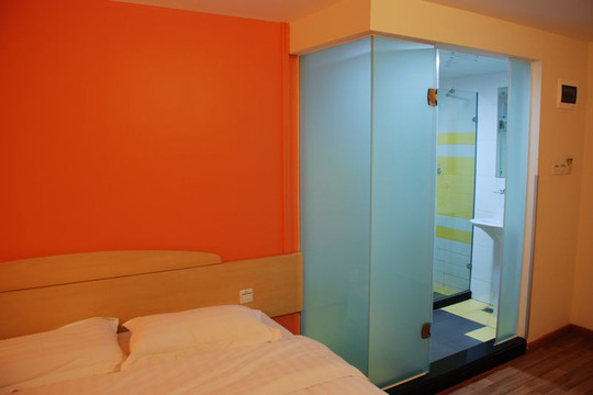 7天贵阳花果园店主图