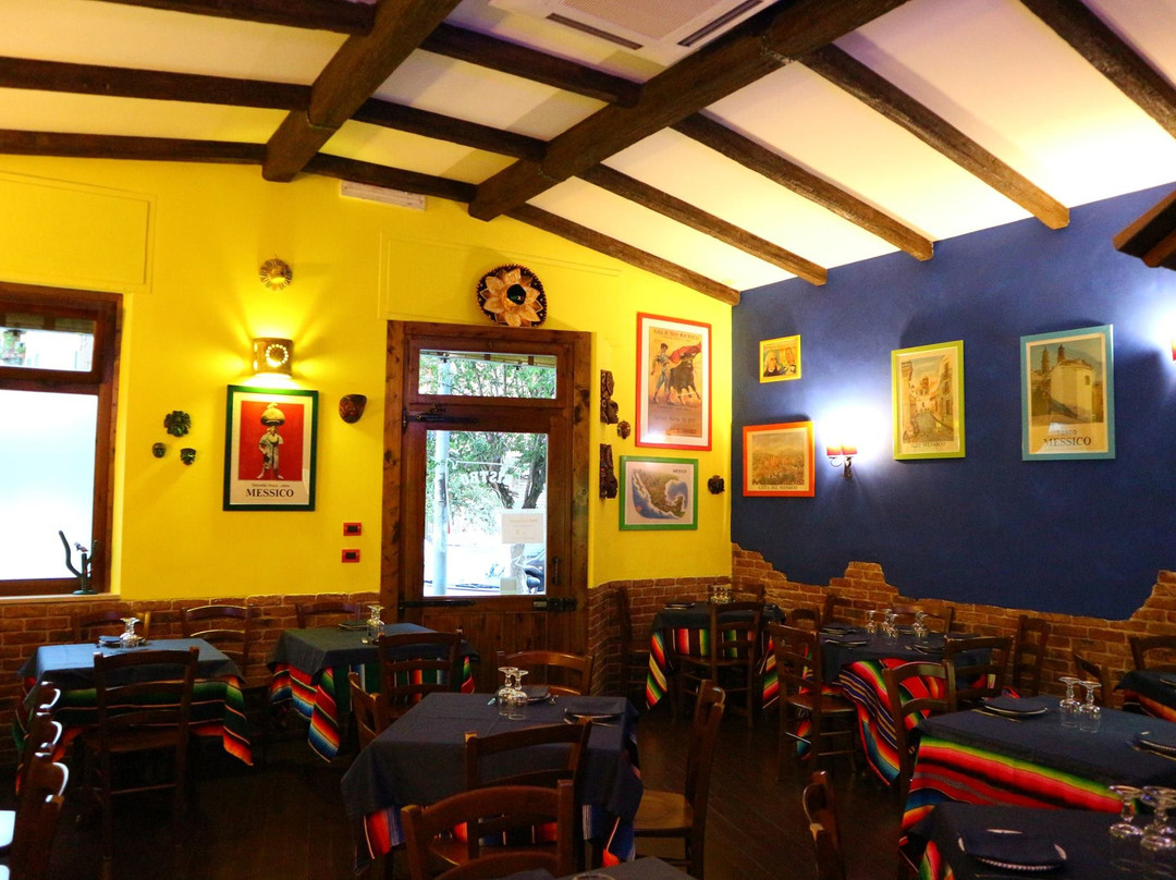 Bistro by Linda主图