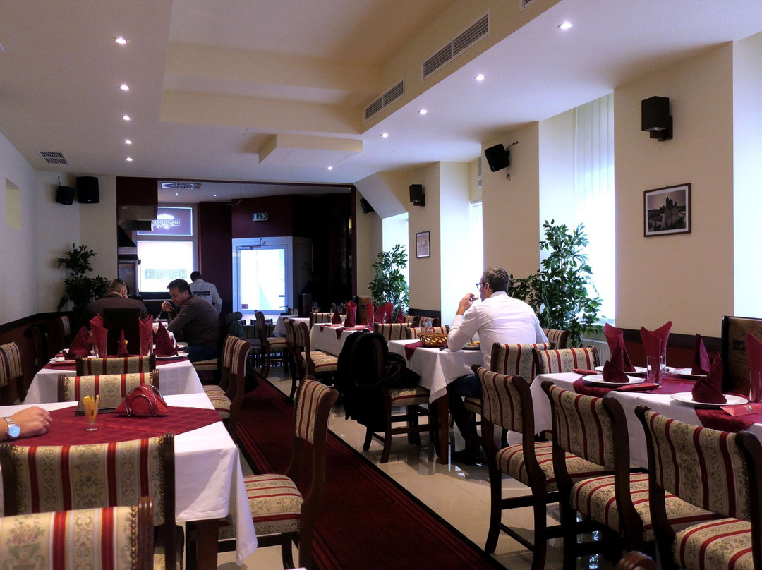 Grill & Restaurant Semendria