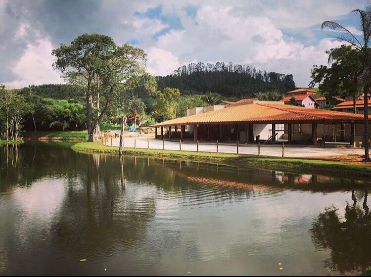 Restaurante & Pesqueiro Lambari