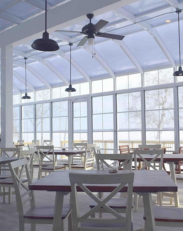 Gull Harbour Marina and Lighthouse Inn主图