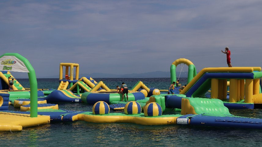 Crazyland Water Park-Pefkohori必去景点