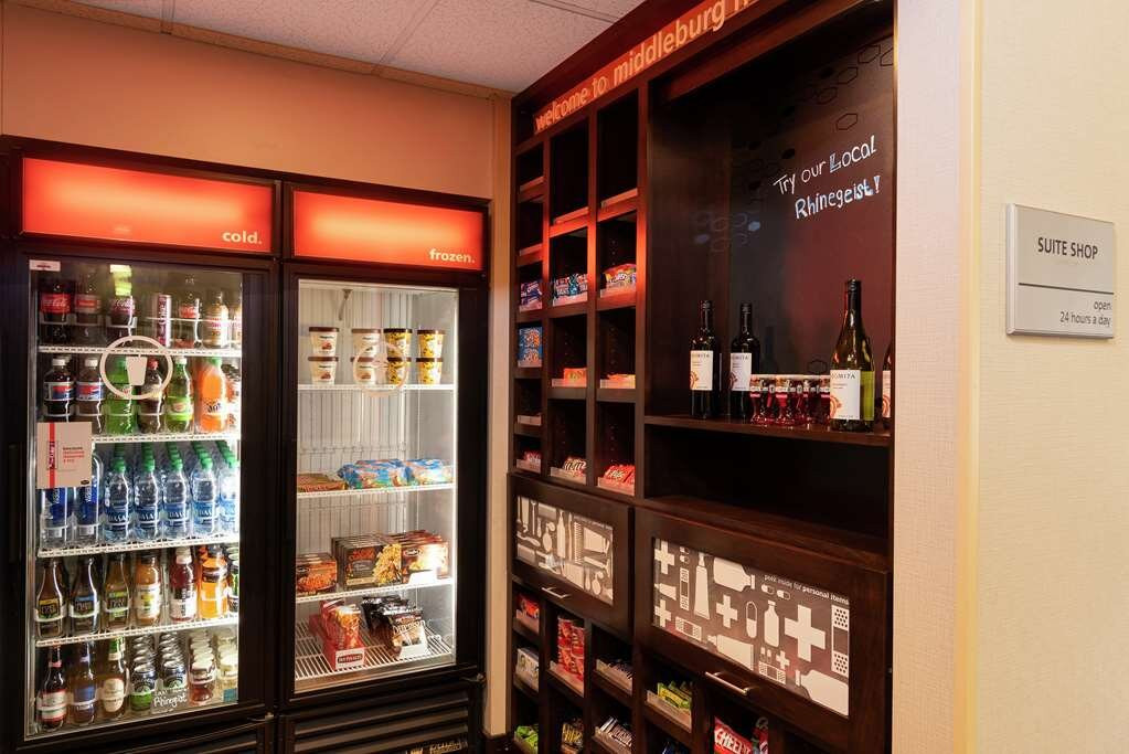 Hampton Inn & Suites Cleveland-Airport/Middleburg Heights主图