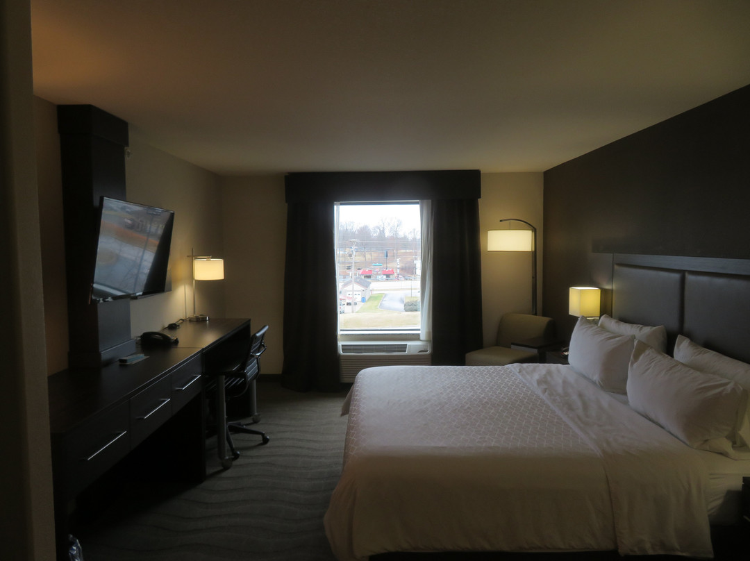 Holiday Inn Express & Suites Glasgow By IHG主图