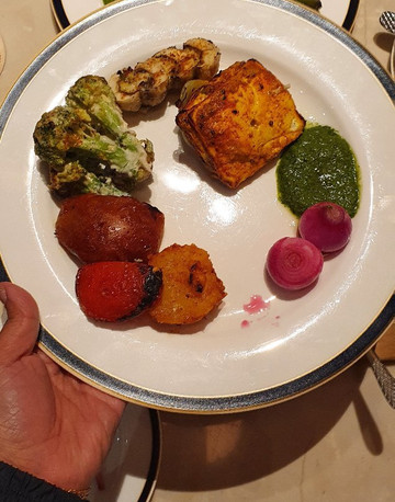 Daryaganj Restaurant  (Ambience Mall)