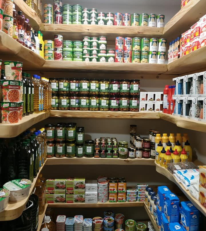 Nikiforos Creta Market-Tourlos必去景点