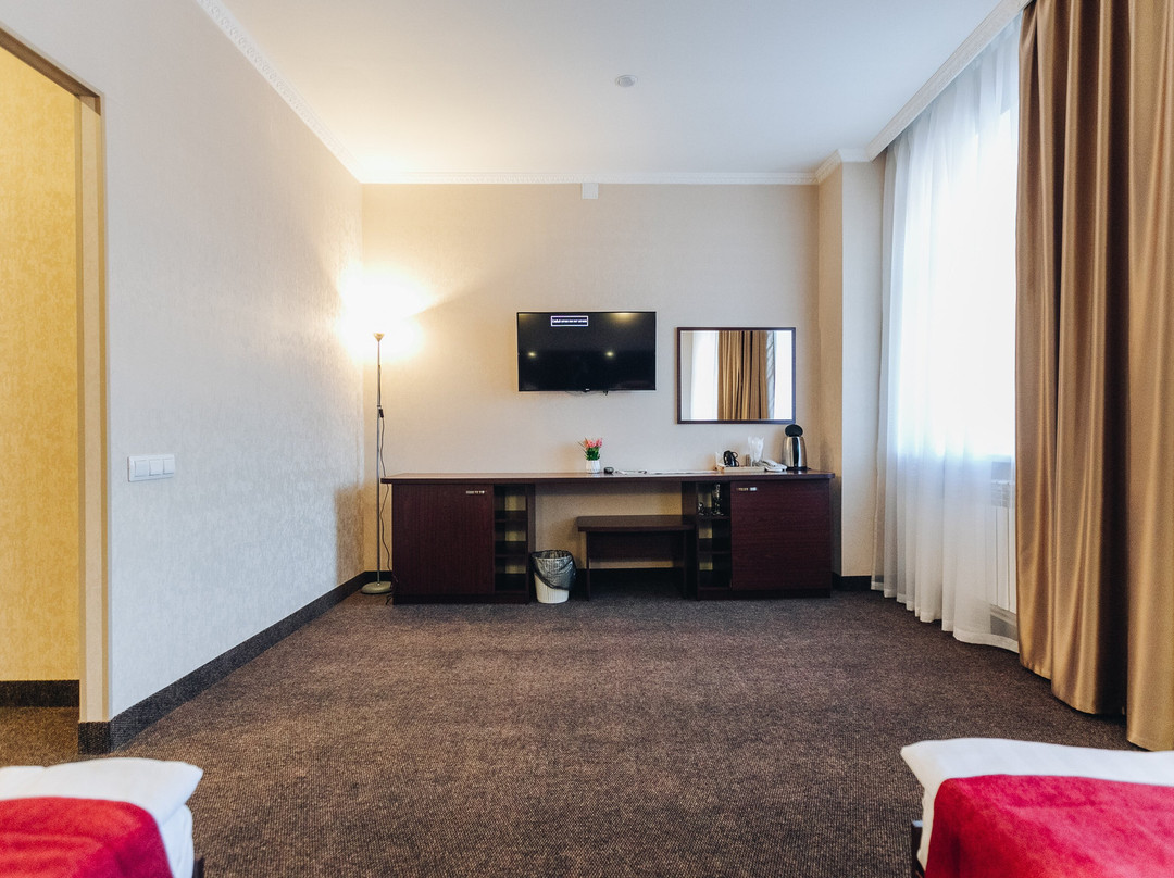 RED RIVER HOTEL主图