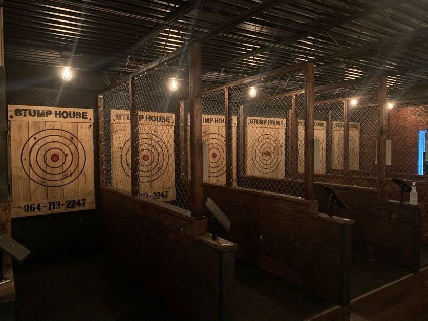Stump House Axe Throwing-克莱姆森必去景点
