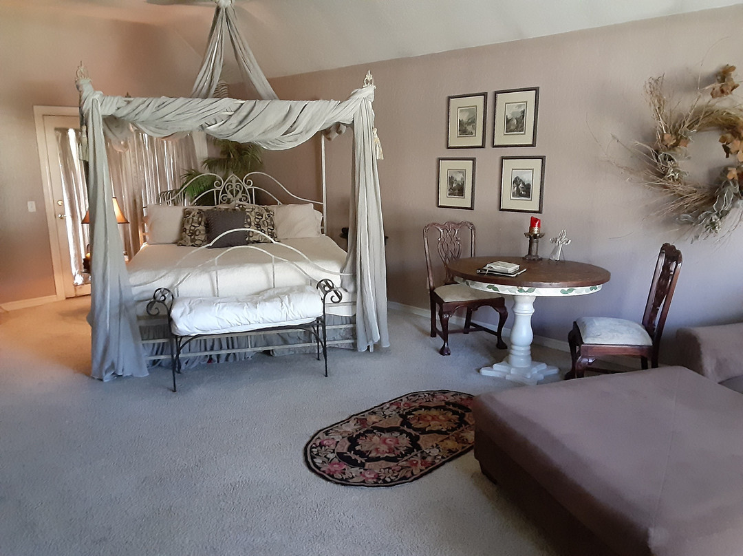 Lindley House Garden Cottages主图