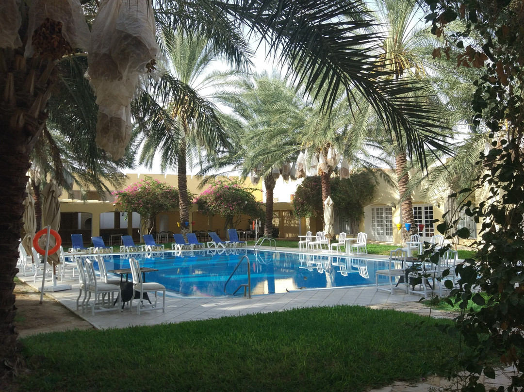 太阳棕榈酒店主图