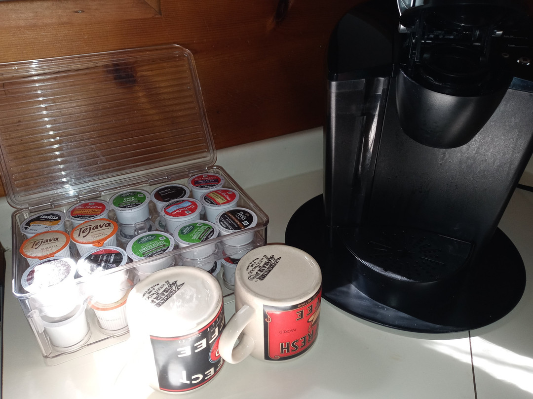 The White Rabbit Inn B&B主图