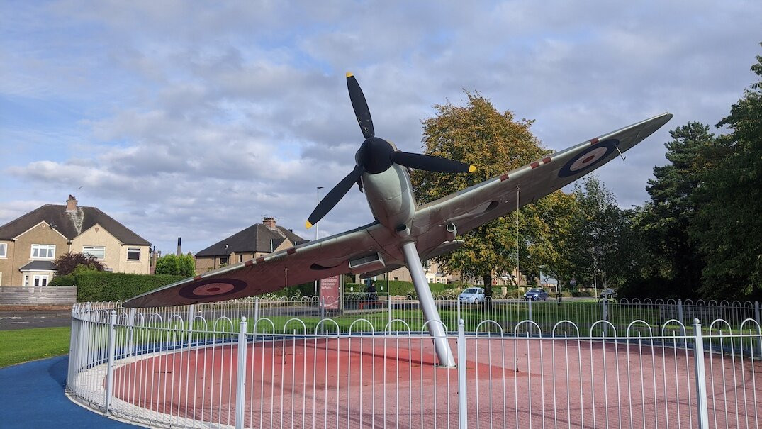 Grangemouth Spitfire Memorial-Grangemouth必去景点