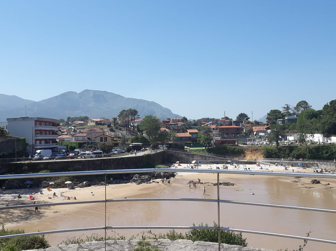 Playa Palombina-Celorio必去景点