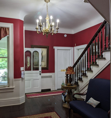 Monroe Manor Inn Bed & Breakfast主图