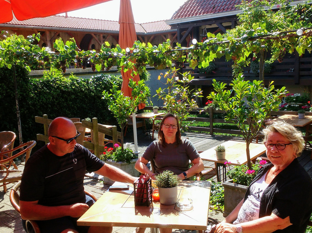 德夫洛范斯塔佛伦酒店主图