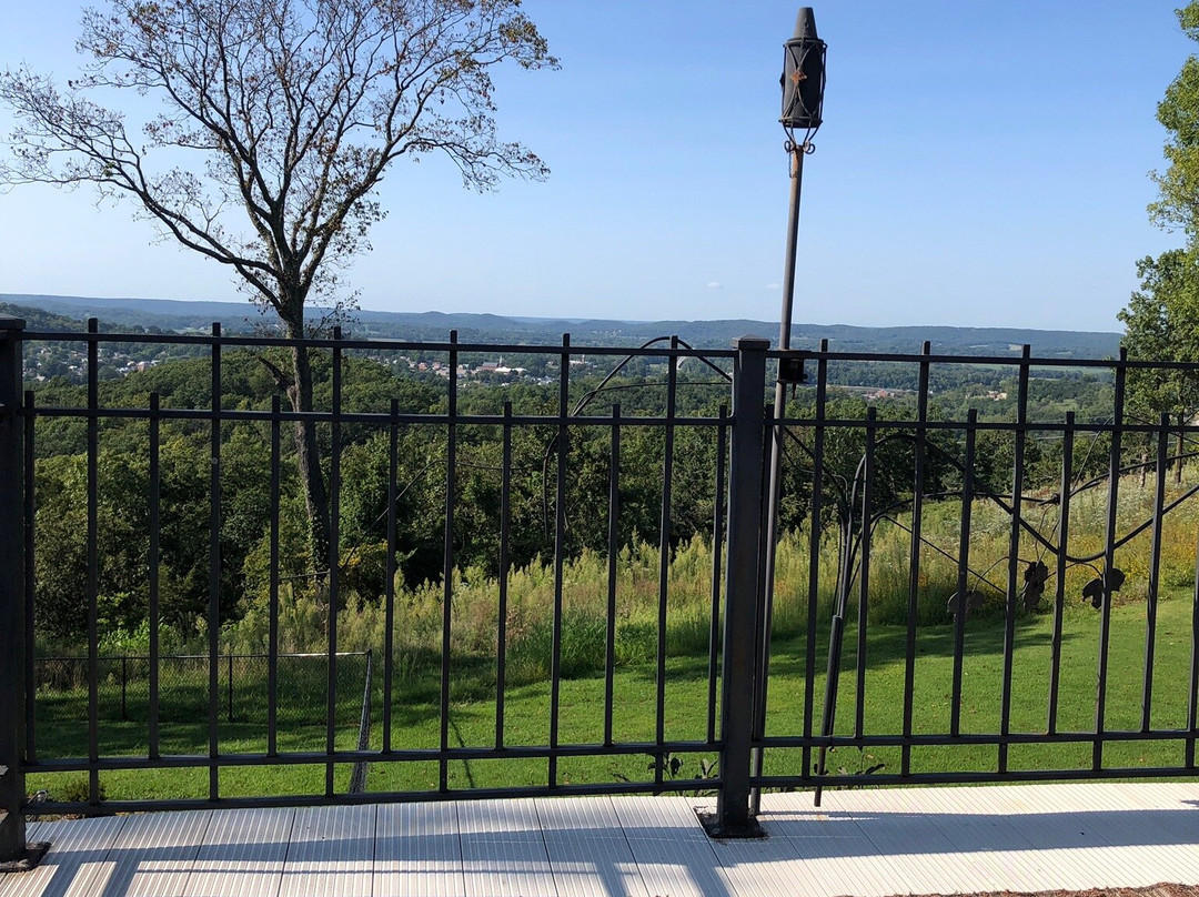 Up Up and Away Lodging主图