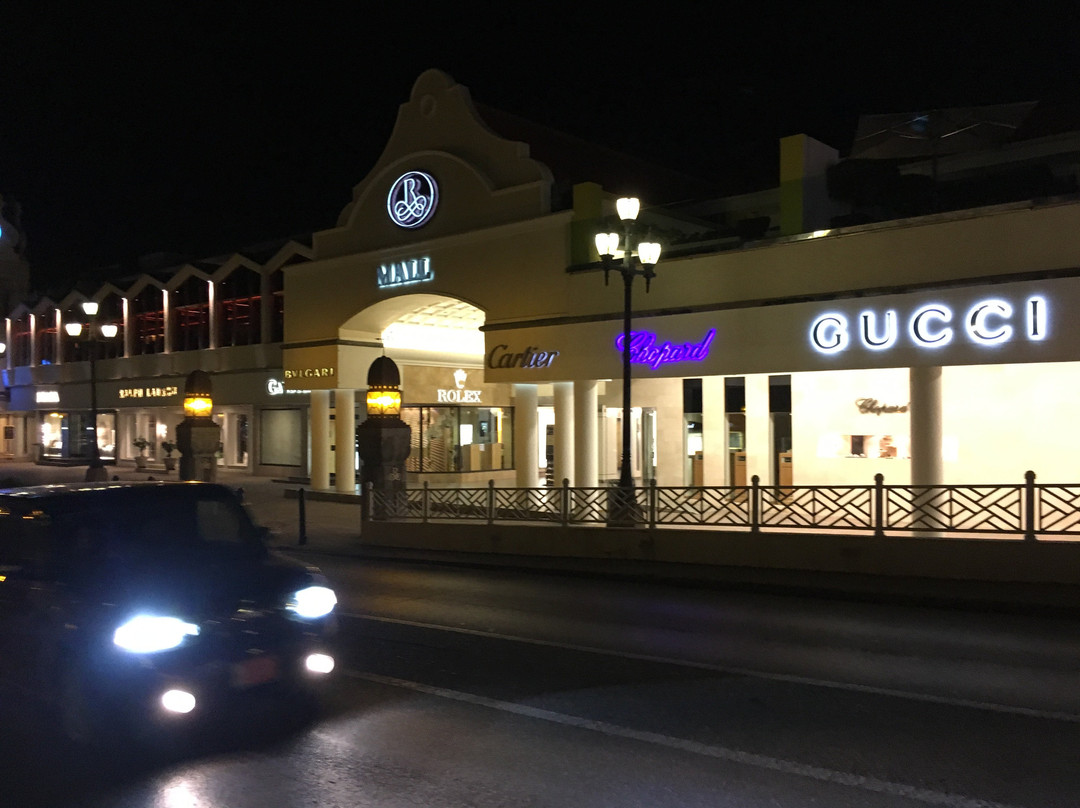 Renaissance Mall-奥腊涅斯塔德必去景点