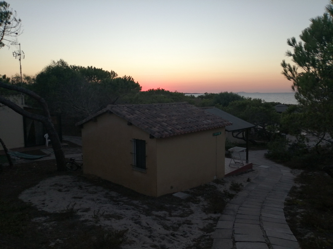 高尔夫阿心那拉营地旅馆主图