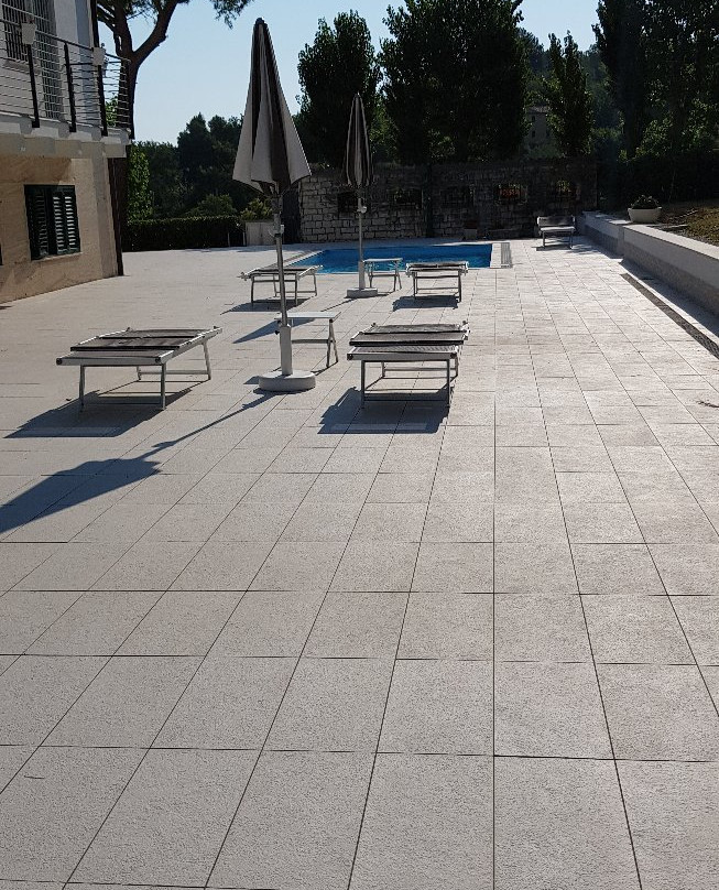 Villa De Ruschi Guest House主图