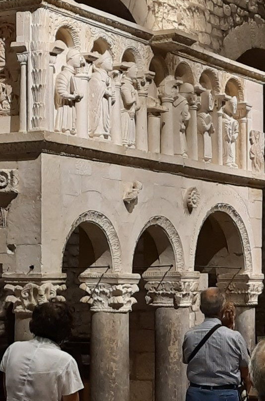 SANTUARIO MADONNA DEL CANNETO o MADONNA DI CANNETO-Roccavivara必去景点