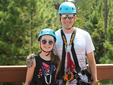 Hummingbird Zipline Course-橙色海湾必去景点