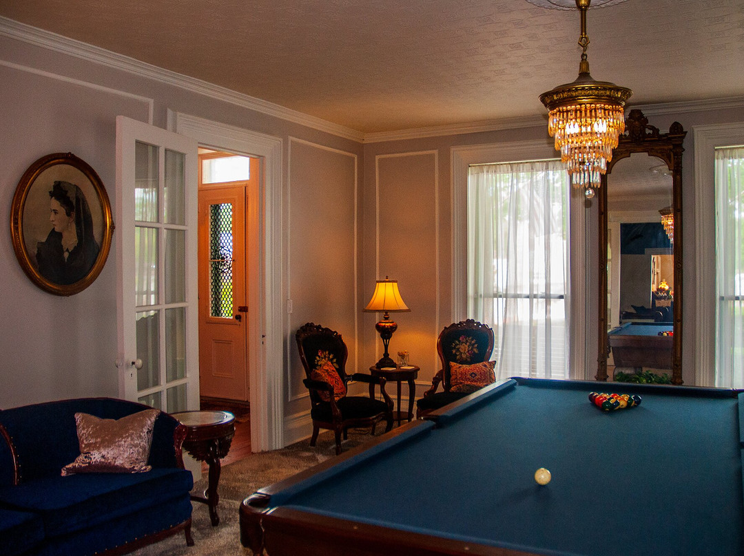 The Laurentide Inn主图