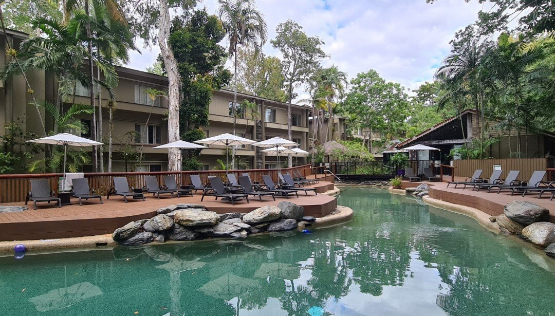 道格拉斯港华美达度假酒店主图