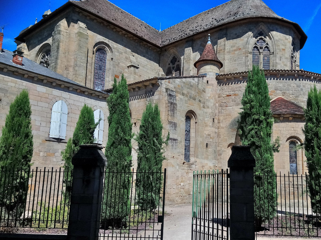 Eglise Saint Sauveur-Figeac必去景点