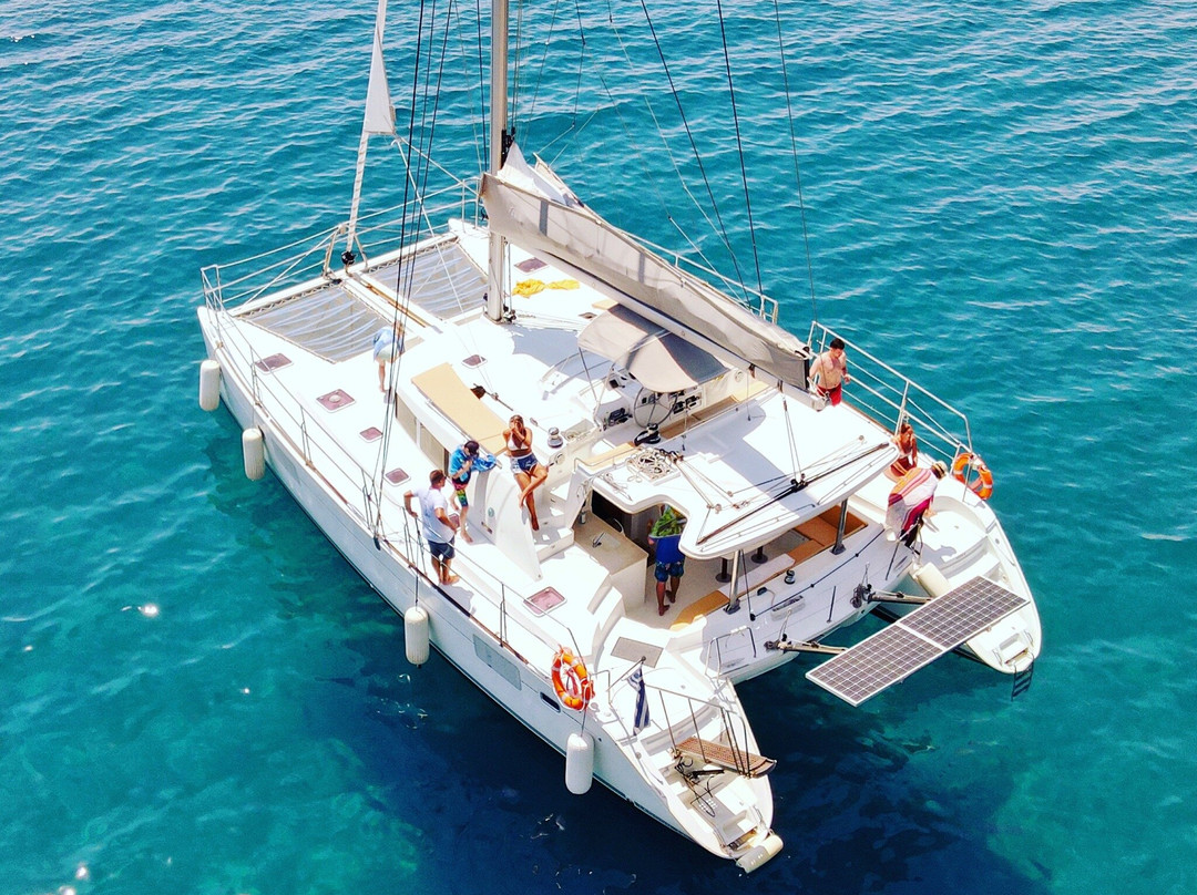 Catamaran Cruises Rhodes-罗德城必去景点