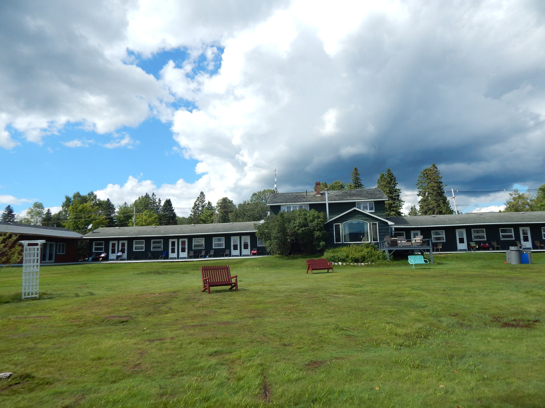 Town & Lake Motel主图